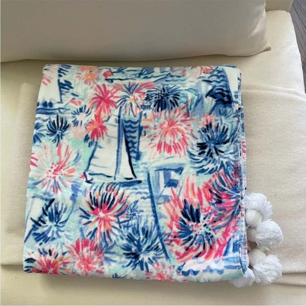 New! LILLY PULITZER TASSEL Beach Bath Towel